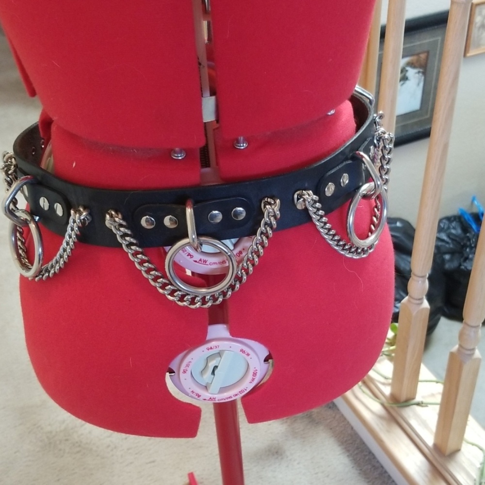 Gothic belt
